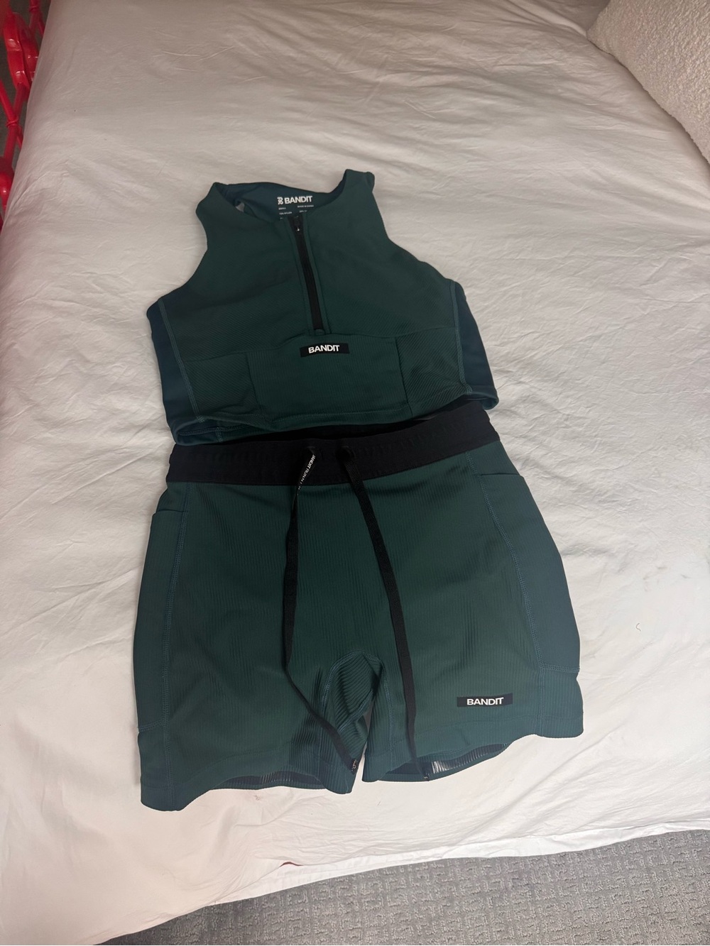 Bandit Women's Dark Green Cropped Top (S) and Shorts (XS)